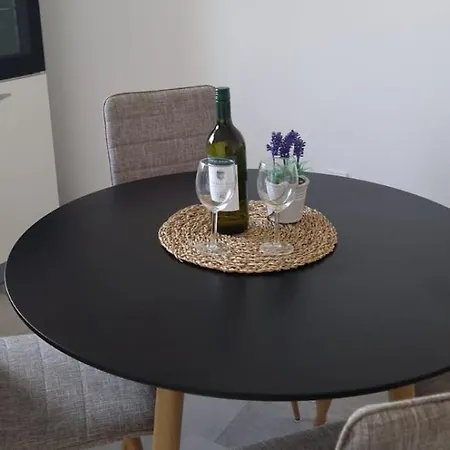 Apartment Vanli Vir